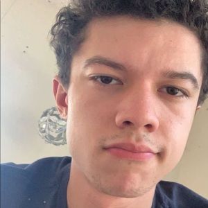 Meet your Posher, Johnathan